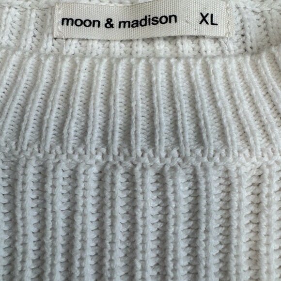 Moon & Madison White Cotton Relaxed Cropped LS Sweater 'Summer'  XLarge misses - Picture 6 of 10